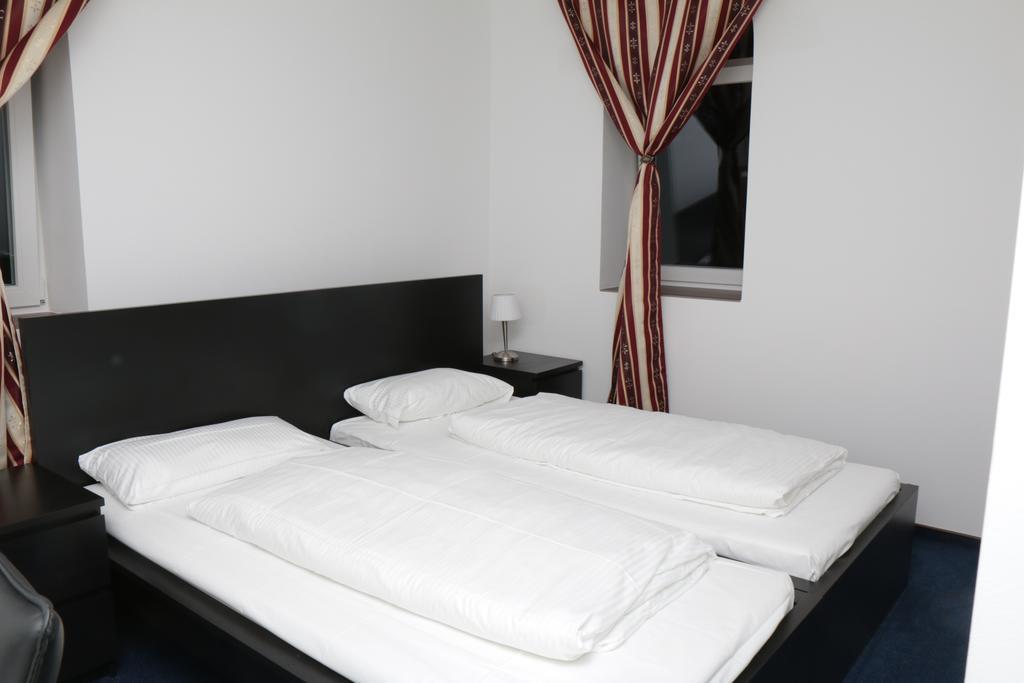 Holsteiner Hof Hotel Heist Buitenkant foto
